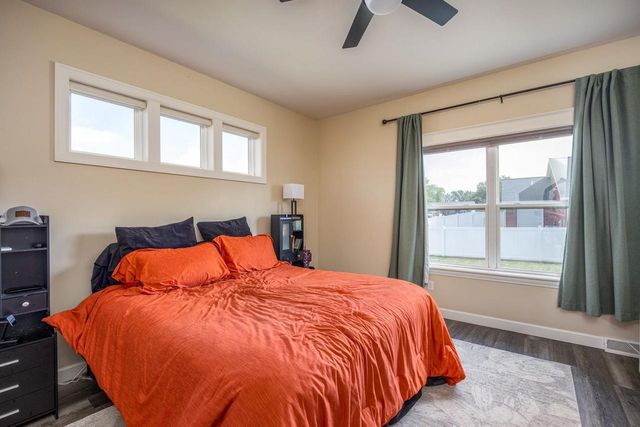 532 PATRICK LANE, Pulaski, WI 54162