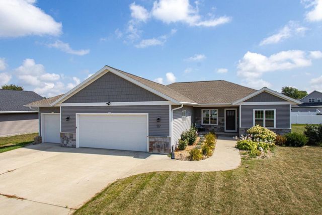 532 PATRICK LANE, Pulaski, WI 54162