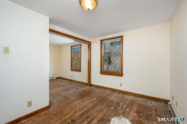 185 Meadowside Road, Milford, CT 06460