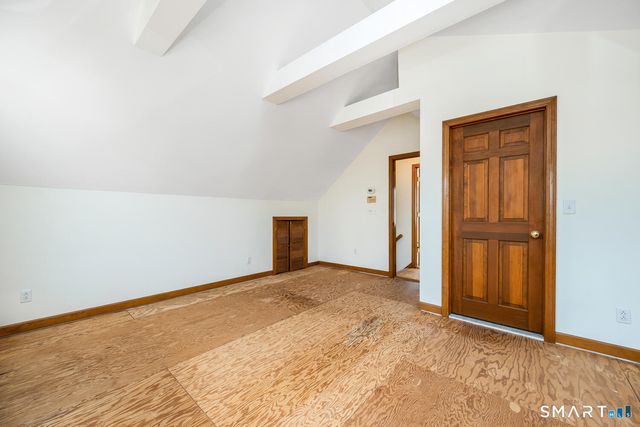 185 Meadowside Road, Milford, CT 06460