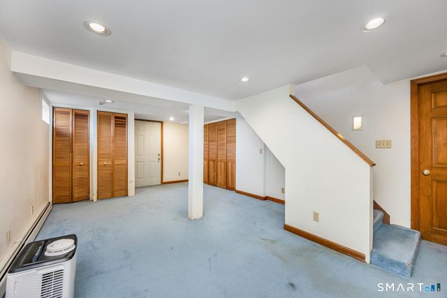 185 Meadowside Road, Milford, CT 06460