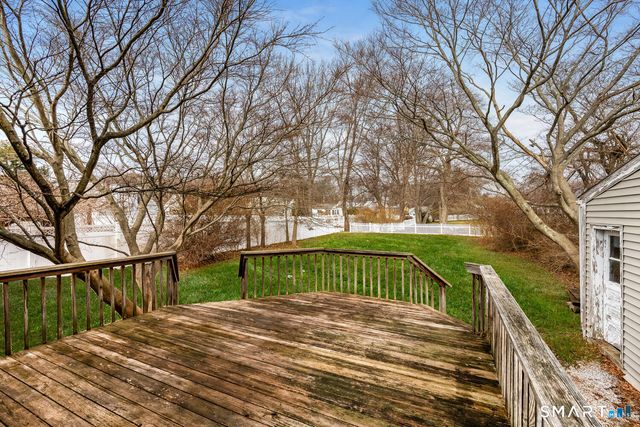 185 Meadowside Road, Milford, CT 06460