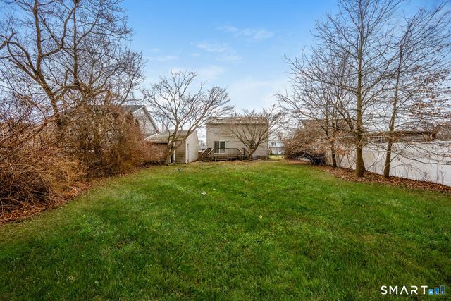 185 Meadowside Road, Milford, CT 06460