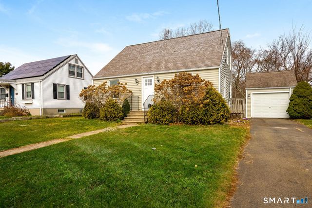 185 Meadowside Road, Milford, CT 06460