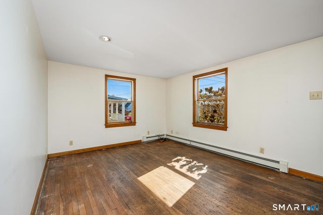 185 Meadowside Road, Milford, CT 06460