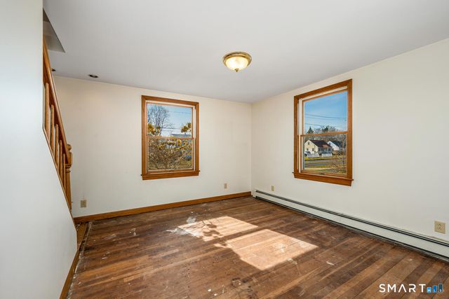 185 Meadowside Road, Milford, CT 06460