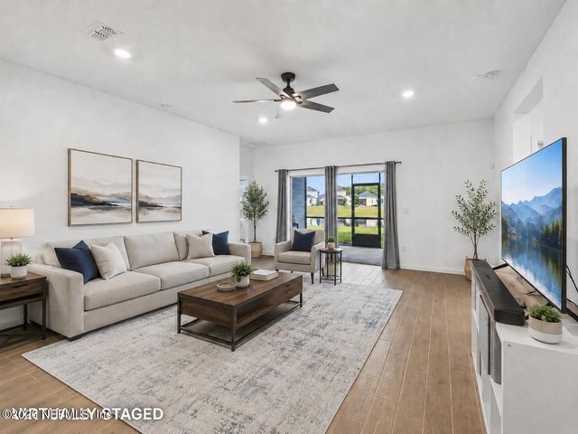 9729 GAYNOR Circle, Jacksonville, FL 32219