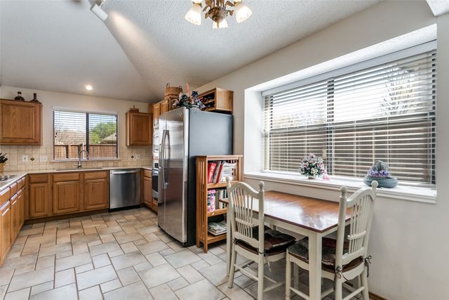 3414 Spring Willow Drive, Grapevine, TX 76051