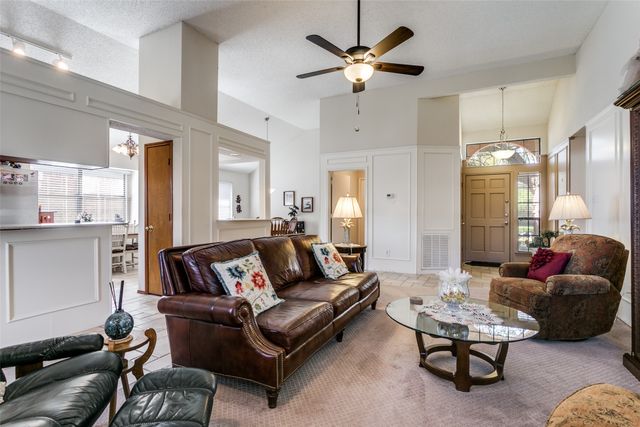 3414 Spring Willow Drive, Grapevine, TX 76051