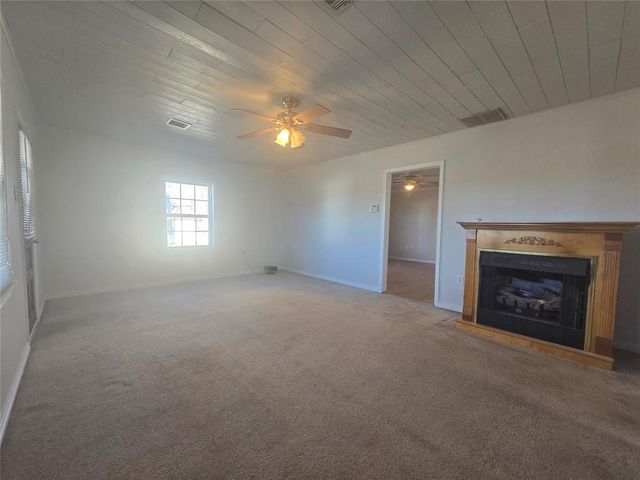 201 S Dixon Avenue, Shawnee, OK 74801