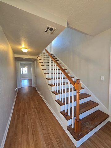 201 S Dixon Avenue, Shawnee, OK 74801