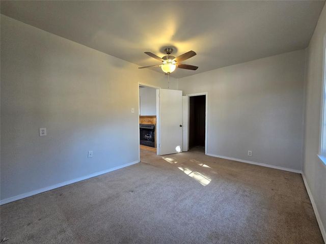 201 S Dixon Avenue, Shawnee, OK 74801