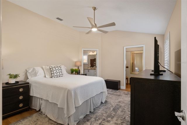 1852 WILLIAMSBURG AVENUE, The Villages, FL 32162