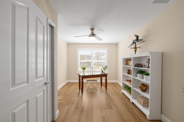 1852 WILLIAMSBURG AVENUE, The Villages, FL 32162