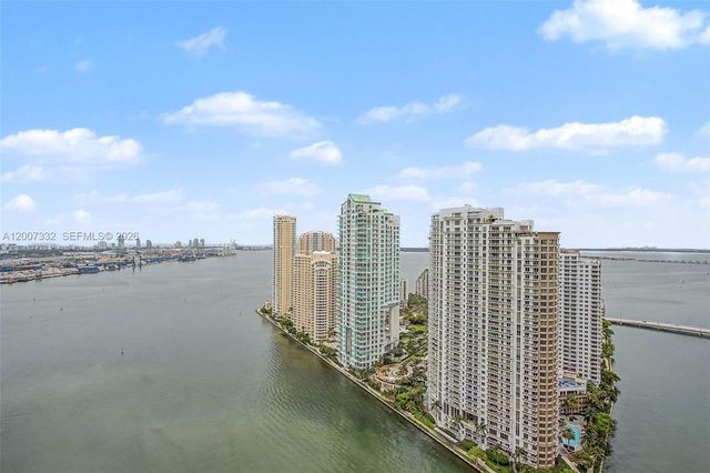 300 Biscayne Blvd Way 3203, Miami, FL 33131