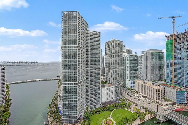 300 Biscayne Blvd Way 3203, Miami, FL 33131