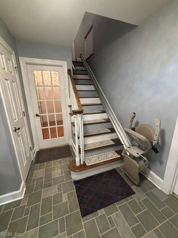 112 Beechwood DR, Franklin, VA 23851