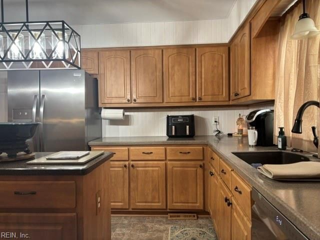 112 Beechwood DR, Franklin, VA 23851