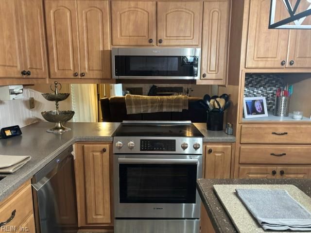 112 Beechwood DR, Franklin, VA 23851