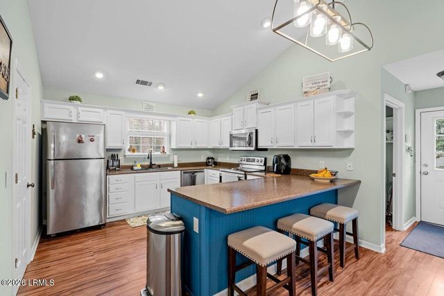 501 Sams Point Road, Beaufort, SC 29907