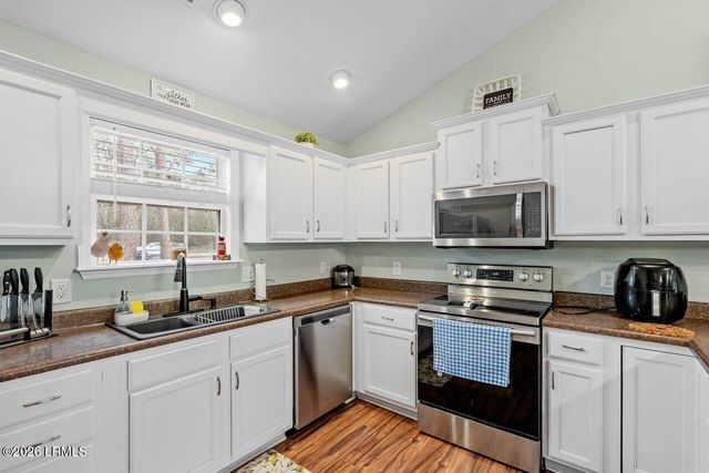 501 Sams Point Road, Beaufort, SC 29907