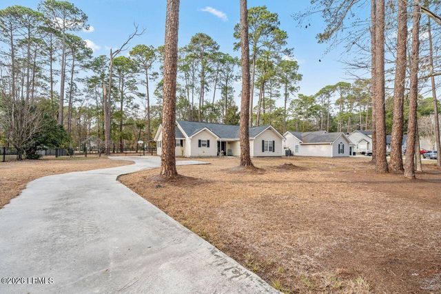 501 Sams Point Road, Beaufort, SC 29907