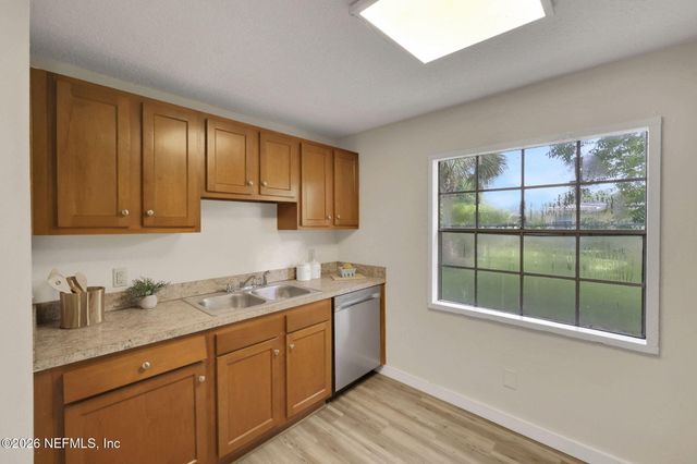 3304 SPRING GLEN Road, Jacksonville, FL 32207