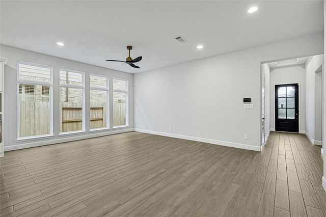 949 Cortez Creek Drive, Conroe, TX 77304