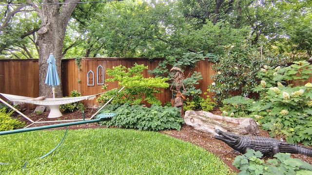 604 W Jefferson Street, Waxahachie, TX 75165