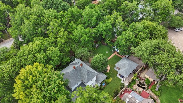 604 W Jefferson Street, Waxahachie, TX 75165