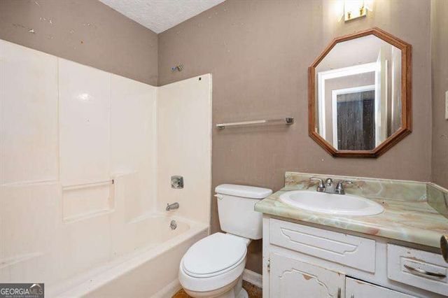 6347 Steepleridge Court, Riverdale, GA 30296