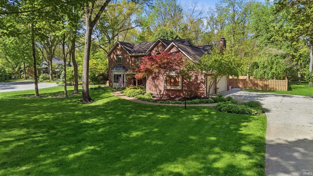 820 Deerwood Ridge, Lafayette, IN 47905