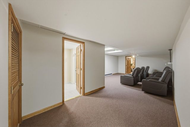 55 OAK CREEK Drive, Yorkville, IL 60560