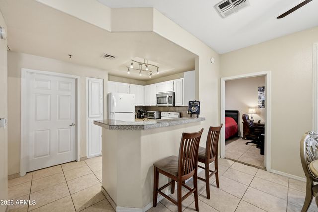 11375 E SAHUARO Drive 1086, Scottsdale, AZ 85259
