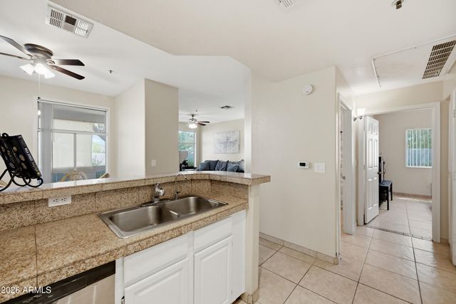 11375 E SAHUARO Drive 1086, Scottsdale, AZ 85259