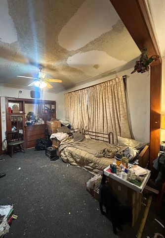 1809 S 49th Avenue, Cicero, IL 60804