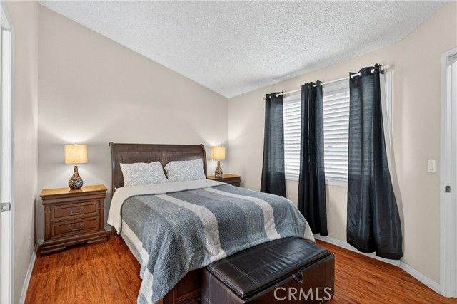 824 N Pasadena, Azusa, CA 91702