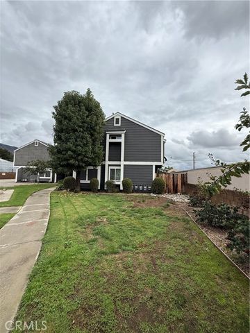 824 N Pasadena, Azusa, CA 91702