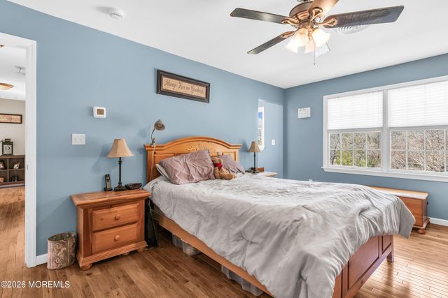 22 Villanova Drive, Jackson, NJ 08527