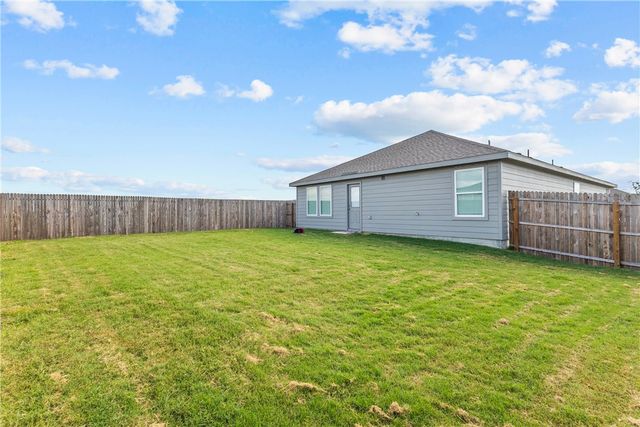 2801 Martell St, Corpus Christi, TX 78415