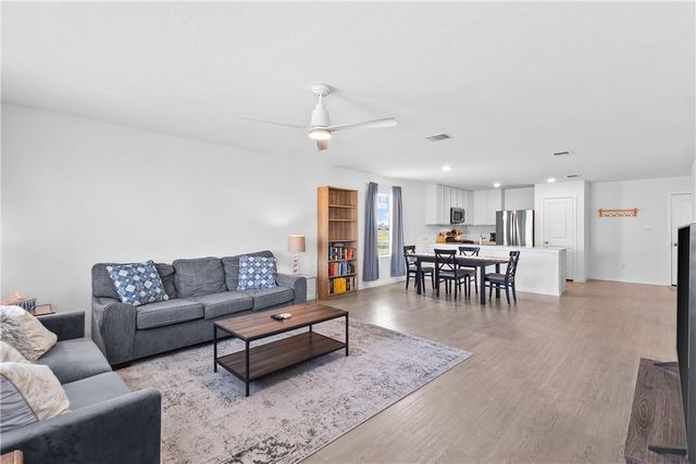 2801 Martell St, Corpus Christi, TX 78415