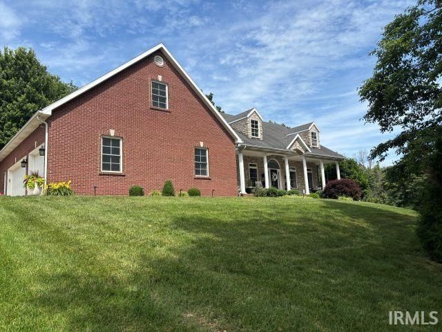 11333 S Brookview Court, Haubstadt, IN 47639