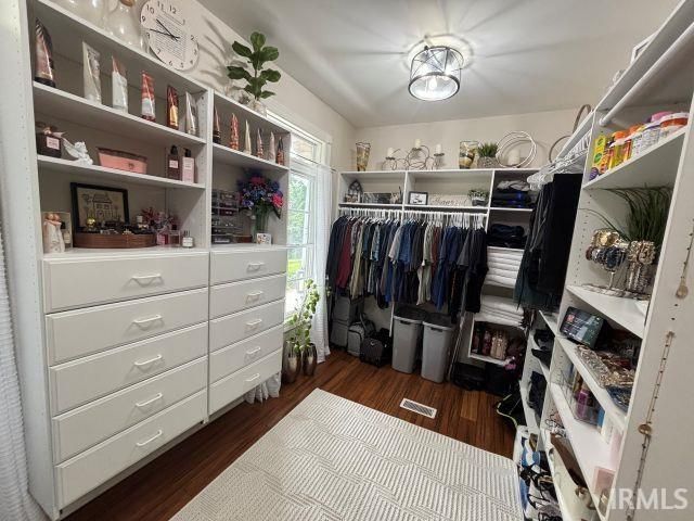 11333 S Brookview Court, Haubstadt, IN 47639