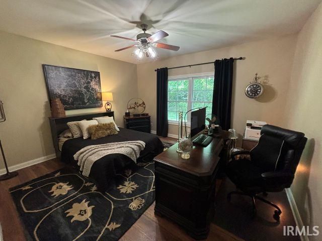 11333 S Brookview Court, Haubstadt, IN 47639