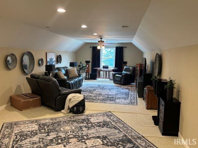 11333 S Brookview Court, Haubstadt, IN 47639