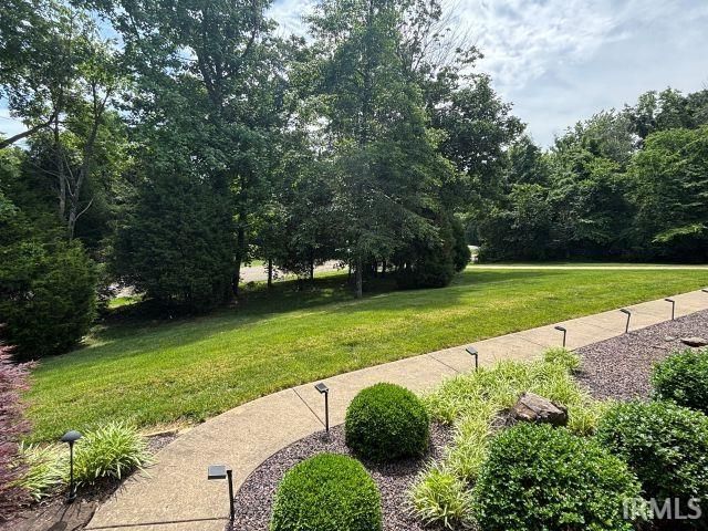 11333 S Brookview Court, Haubstadt, IN 47639
