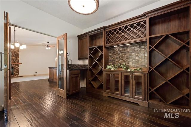 2283 W Stansbury Dr, Eagle, ID 83616