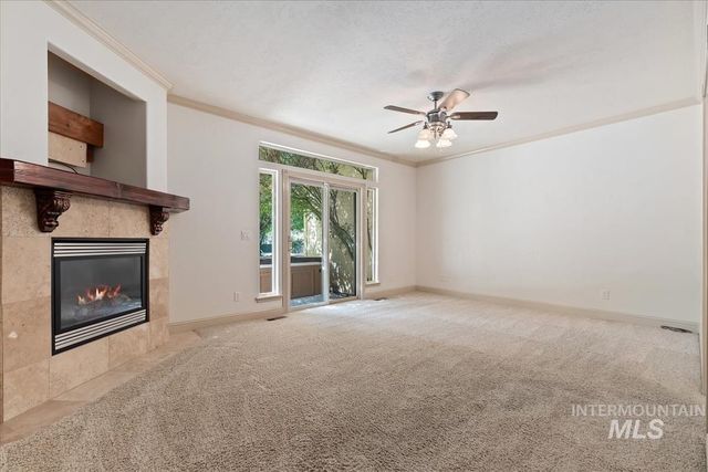 2283 W Stansbury Dr, Eagle, ID 83616