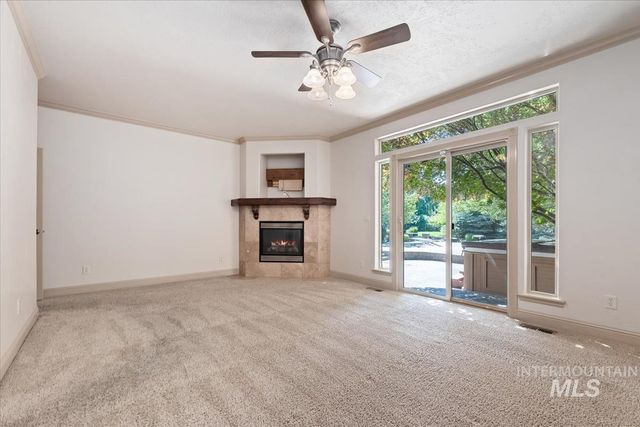 2283 W Stansbury Dr, Eagle, ID 83616