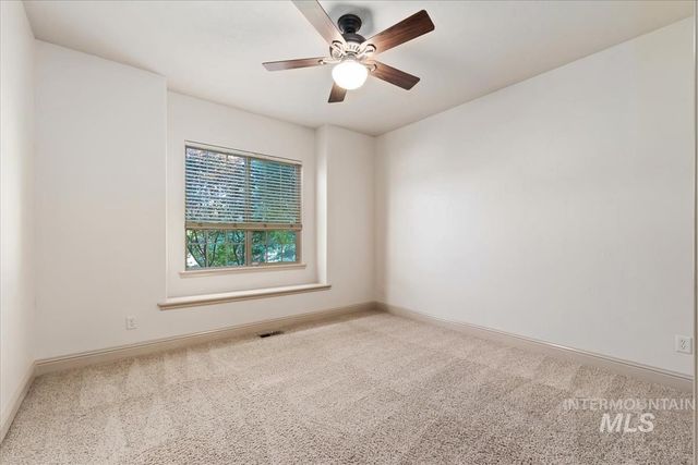 2283 W Stansbury Dr, Eagle, ID 83616